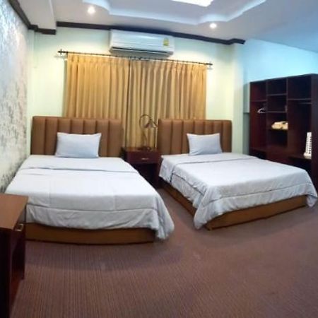 Excellency Apartment В'єнтьян Екстер'єр фото