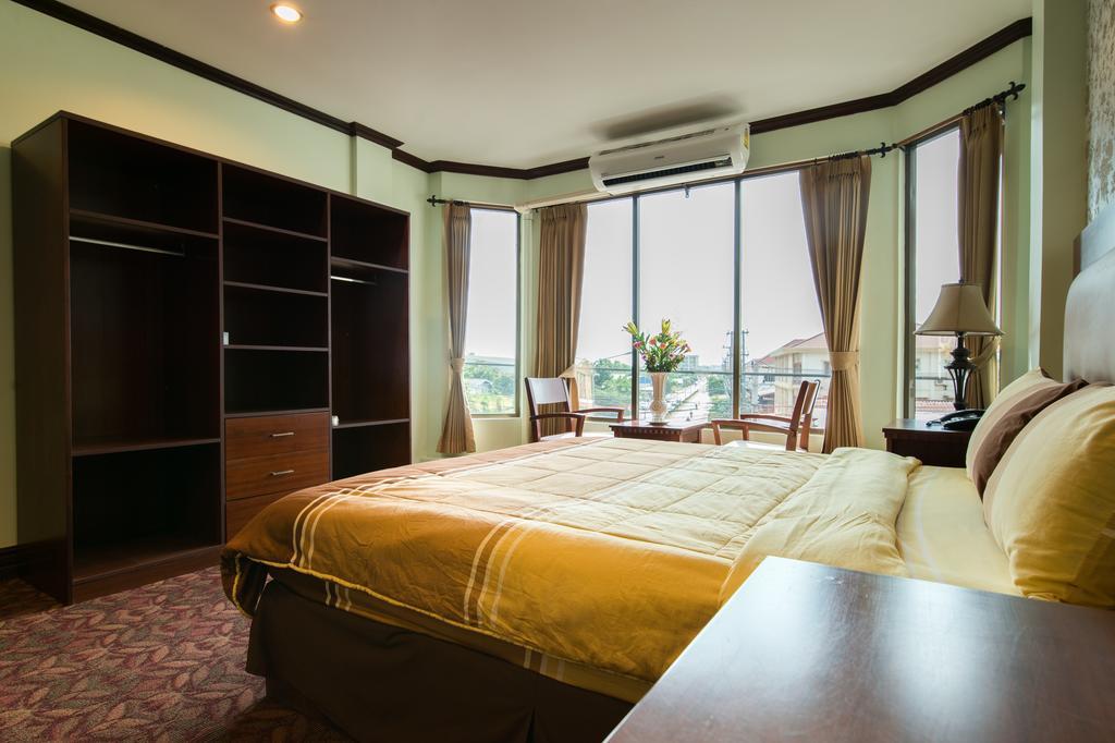 Excellency Apartment В'єнтьян Екстер'єр фото