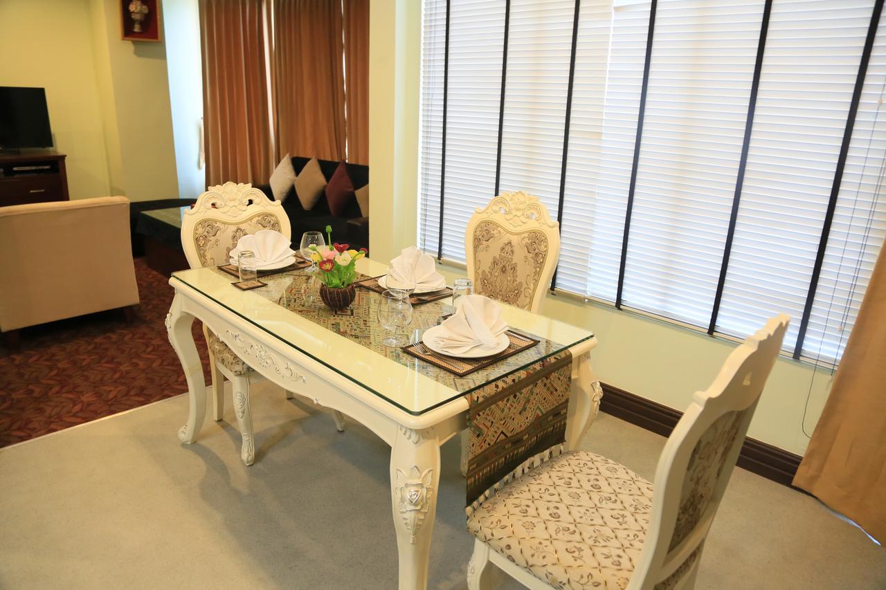 Excellency Apartment В'єнтьян Екстер'єр фото